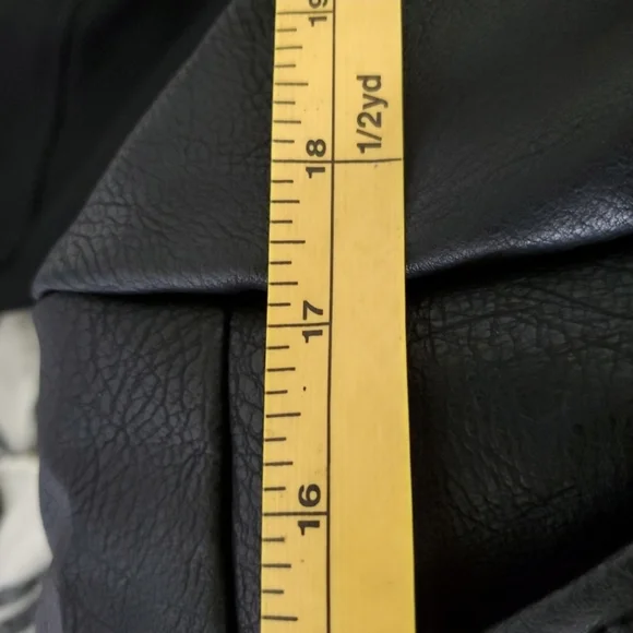 JUGHEAD RIVERDALE SOUTHSIDE SERPENTS MEN WOMEN BIKER Faux Leather Medium - Picture 13 of 14